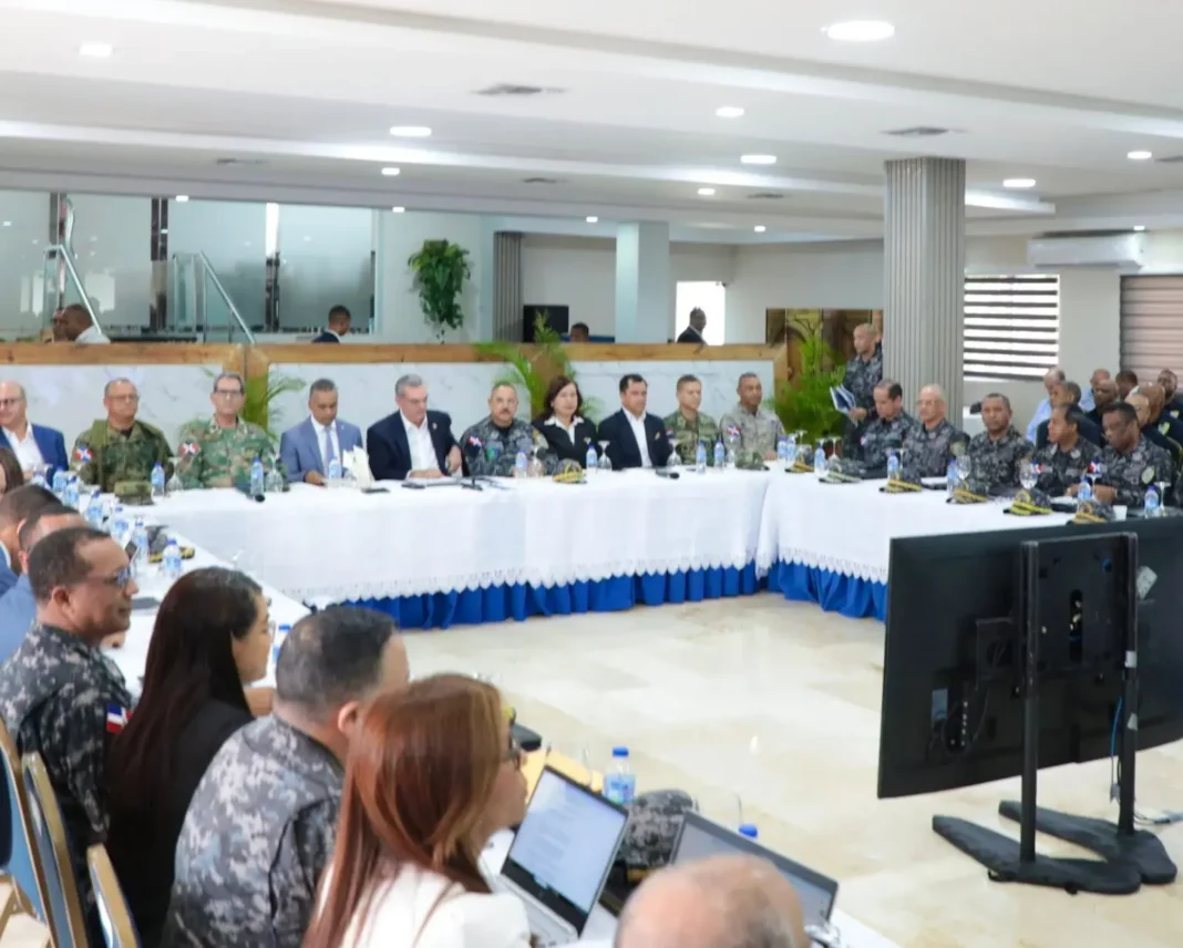 Abinader encabeza reunión de seguimiento al Plan de Seguridad Ciudadana