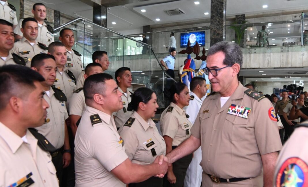 Militares RD sirven de ejemplo en Guatemala en materia de DD-HH