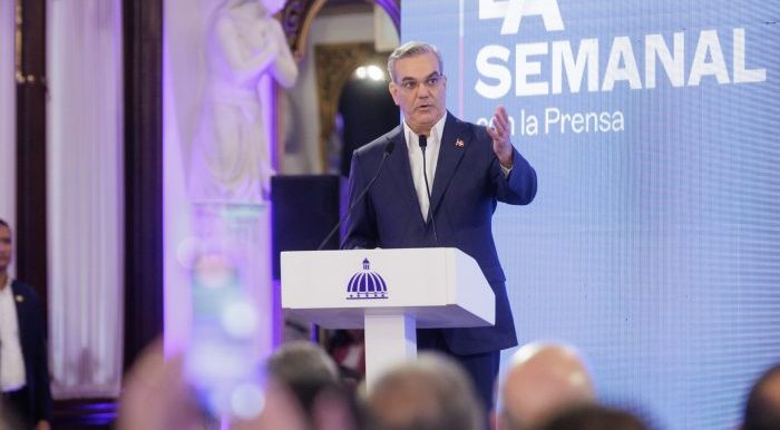 Abinader advierte quien cometa ilegalidad enfrentará la justicia