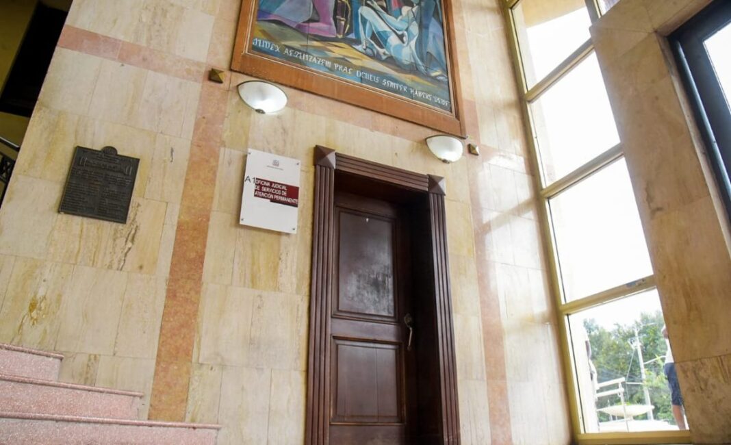 Arrestan y solicitan prisión preventiva contra hombres estafaron usurpando identidad de fiscal