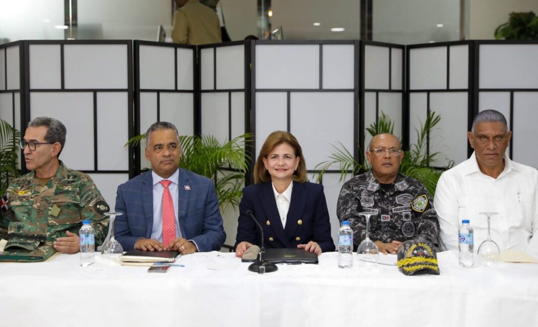 Raquel Peña encabeza reunión de seguridad ciudadana