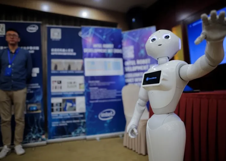 China despunta como líder en la carrera de la IA generativa, con un 70% de sus patentes