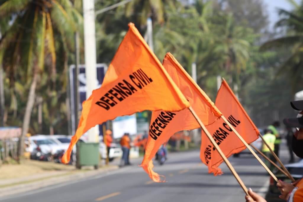 Defensa Civil activa protocolos ante posible impacto del huracán Beryl
