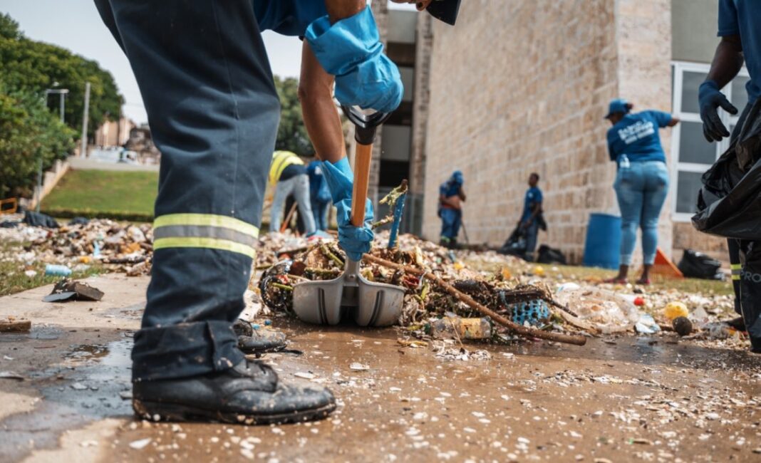 Intervienen infraestructuras afectadas por Beryl