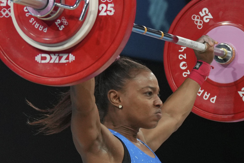 Beatriz Pirón se despide de París 2024: «No sé si llorar o reir… fueron 8 duros meses de dolor»