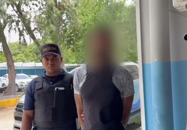 Detienen a “Kely”; padre habría solicitado su muerte por presuntos hechos delictivos