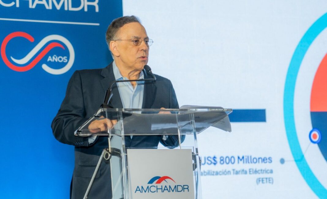 Marranzini presenta plan para la recuperación del sistema de distribución eléctrica de RD