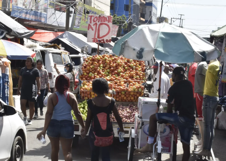 MEPyD: El 53.4% de ocupados en República Dominicana está en la informalidad