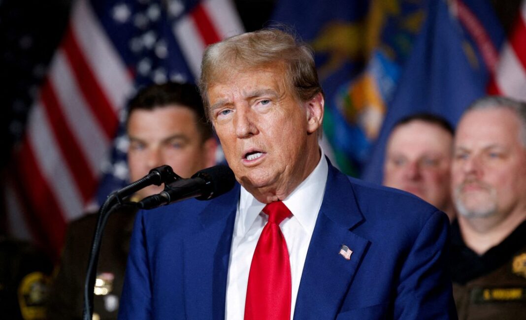 Casi la mitad de los republicanos no aceptarían los resultados si Donald Trump pierde