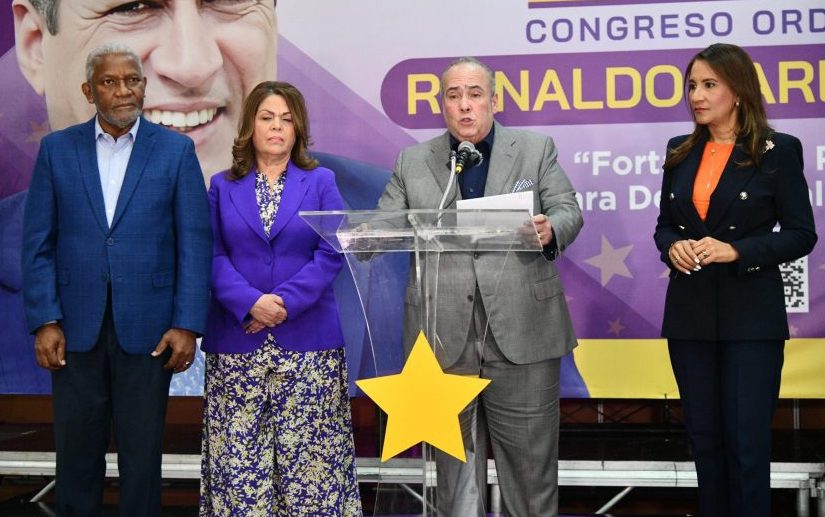 Peledeístas cuestionan propuesta hecha el lunes por el Presidente