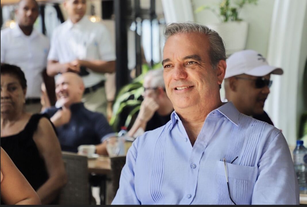 Abinader encabezará consejo de ministros y entregará remodelado Estadio José Briceño en Puerto Plata