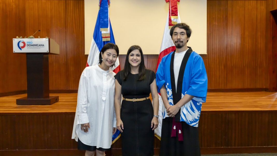 ProDominicana y la Agencia de Cooperación del Japón promueven a RD en el mercado internacional de fragancias