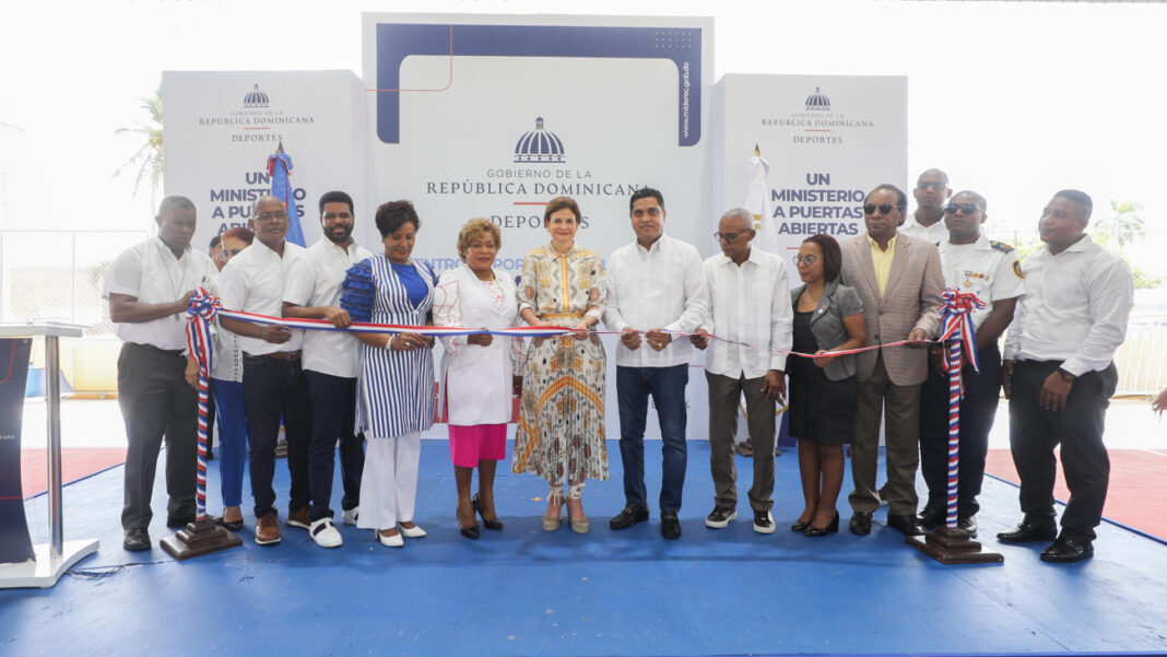 Raquel Peña entrega 403 viviendas en SDE y reafirma su compromiso con las familias dominicanas