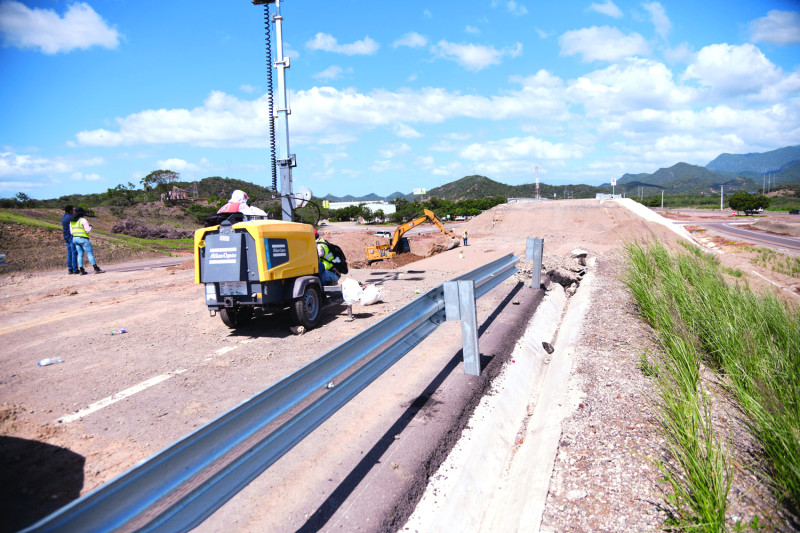 Colapsa la circunvalación de Baní a solo dos meses de inaugurada