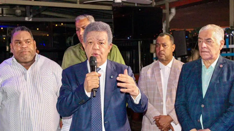 Leonel califica el caso SENASA como un golpe a los más necesitados