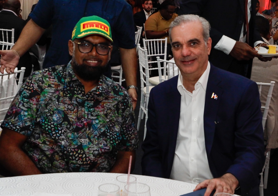Abinader fortalece lazos bilaterales en cuarta visita a Guyana