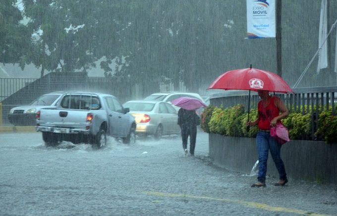 Indomet pronostica aguaceros y tormentas eléctricas en varias provincias