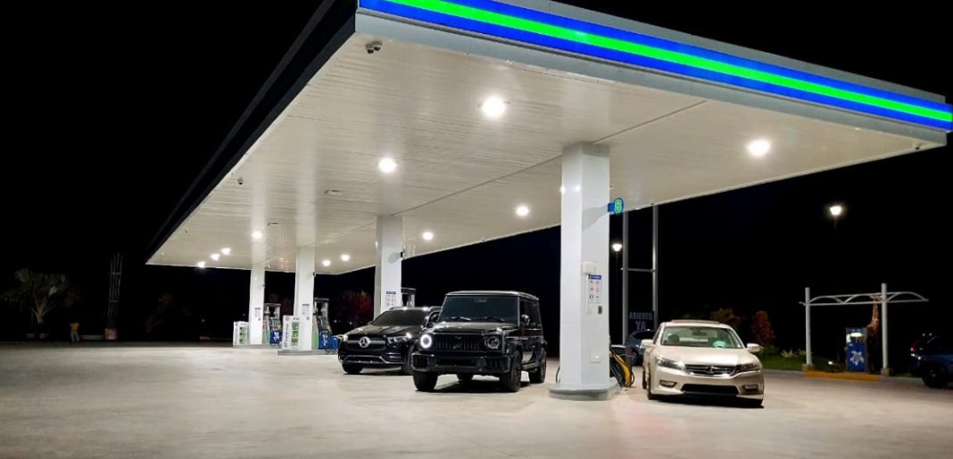 Nueva estación de combustible en la Circunvalación de Azúa