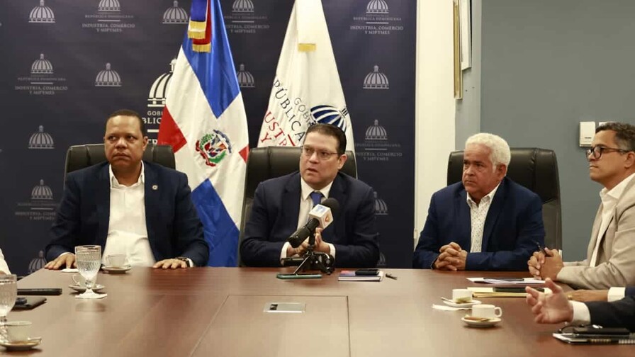 Gobierno y Anadegas acuerdan 30 días para resolver conflicto por pagos con tarjetas