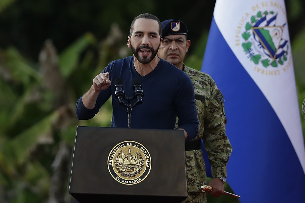 Bukele asegura que el despliegue de tropas salvadoreñas en Haití no busca invadir el país, sino combatir a las pandillas Bukele asegura que el despliegue de tropas salvadoreñas en Haití no busca invadir el país, sino combatir a las pandillas