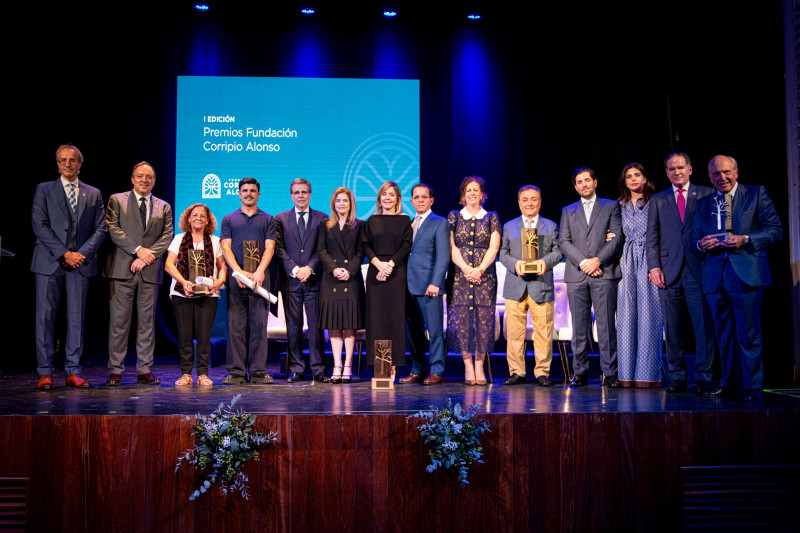 Fundación Corripio Alonso distingue a referentes de la sociedad asturiana Fundación Corripio Alonso distingue a referentes de la sociedad asturiana