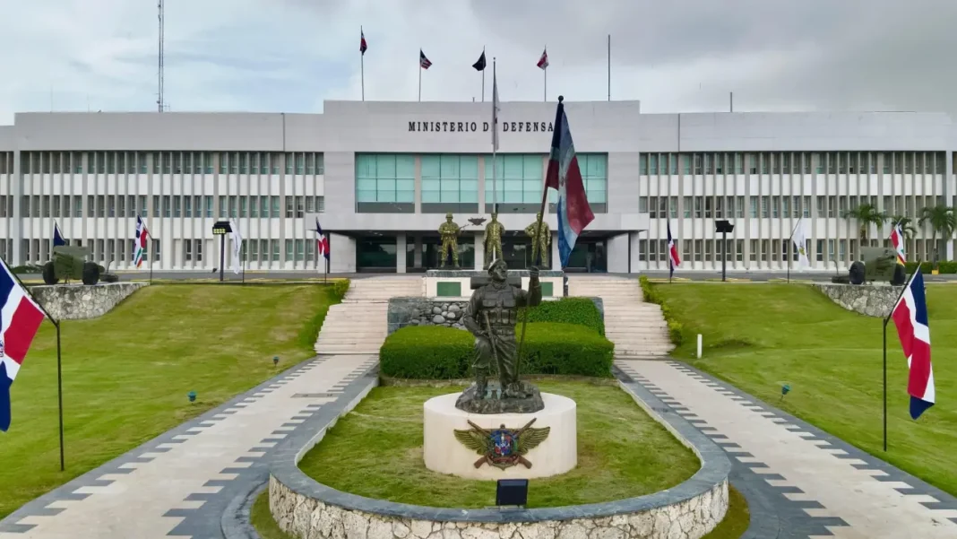 MIDE explica situación de municiones dominicanas utilizadas por bandas haitianas MIDE explica situación de municiones dominicanas utilizadas por bandas haitianas