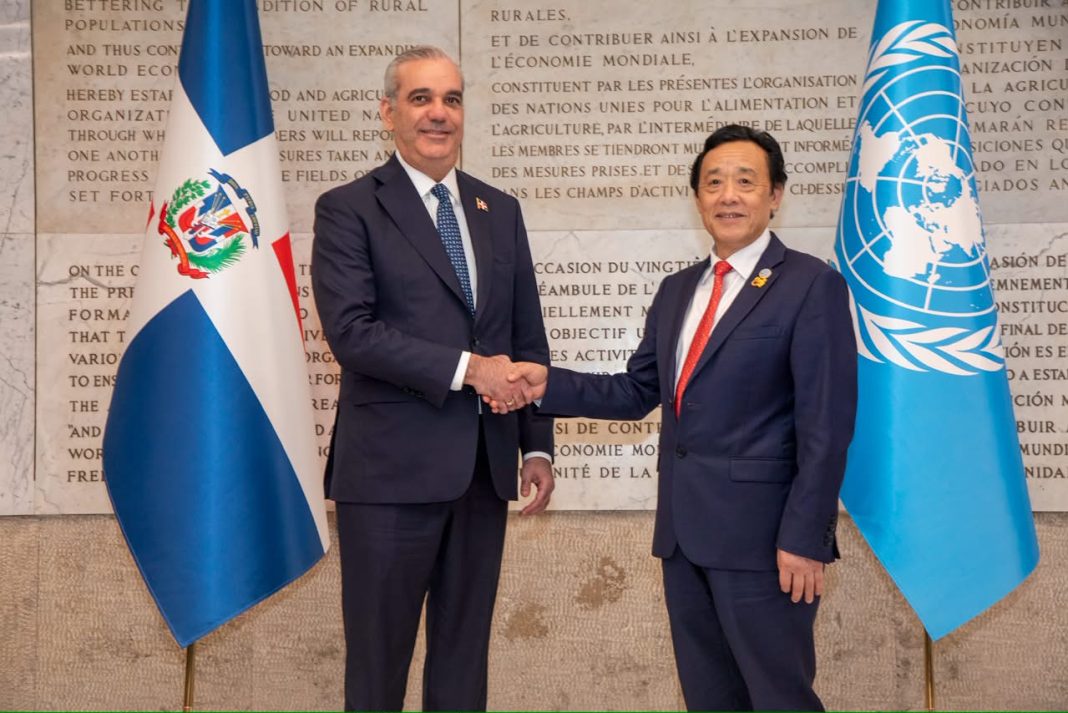 Director de la FAO califica a Abinader como un gran líder por sus avances contra el hambre Director de la FAO califica a Abinader como un gran líder por sus avances contra el hambre