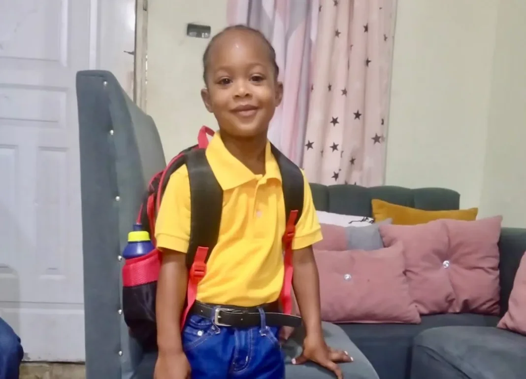 Encuentran en Capotillo a niño de 4 años reportado desaparecido en Santo Domingo Este Encuentran en Capotillo a niño de 4 años reportado desaparecido en Santo Domingo Este