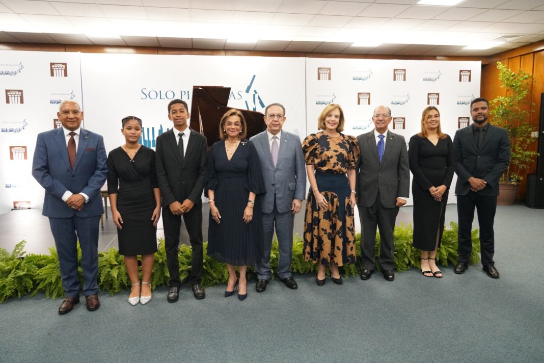 BCRD celebra su 79 aniversario con un recital de piano BCRD celebra su 79 aniversario con un recital de piano