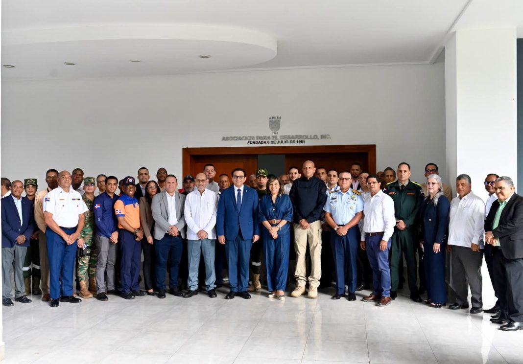 Director del COE destaca la importancia de fortalecer la preparación ante terremotos en Santiago Director del COE destaca la importancia de fortalecer la preparación ante terremotos en Santiago