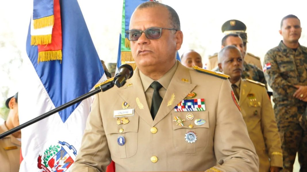 Ministro de Defensa asegura que las bandas haitianas están lejos de la frontera Ministro de Defensa asegura que las bandas haitianas están lejos de la frontera
